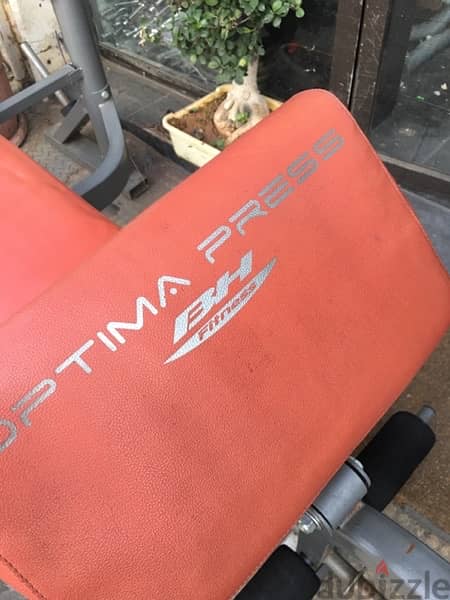 bench olympic adjustable and for squat also heavy duty best quality 4