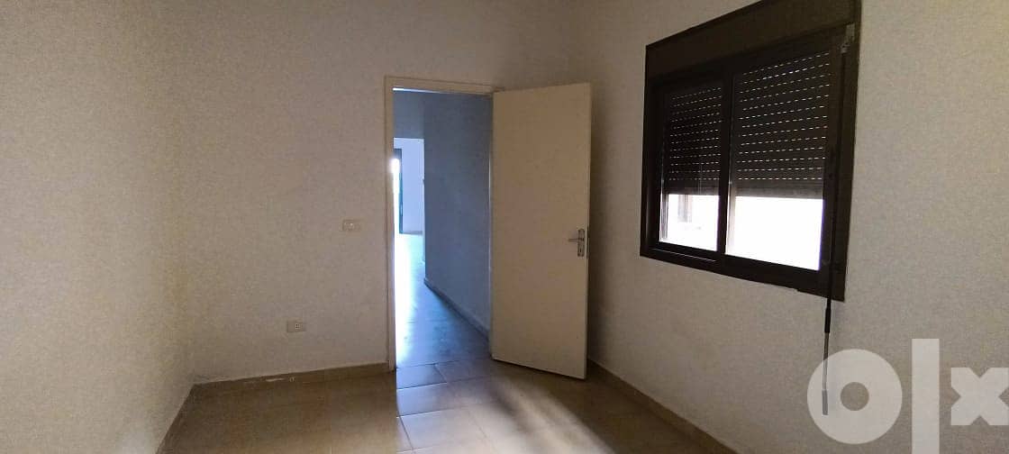 L11163- Brand New Apartment for Sale in Bouar with Sea View 2