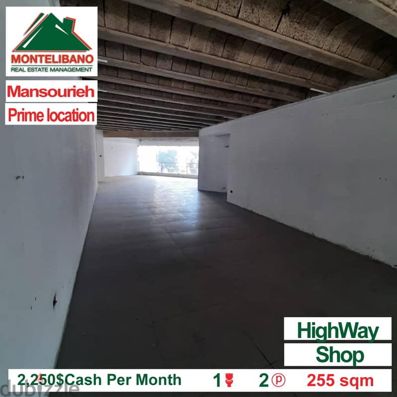 !! 2,250$/Month !! Shop For Rent in Mansourieh !! 2