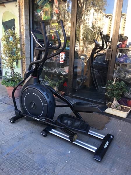 big elliptical used 2 times like new heavy duty best quality 0