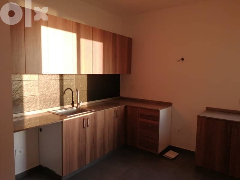 A 167sqm duplex for sale in Mazraat yachouh. 5