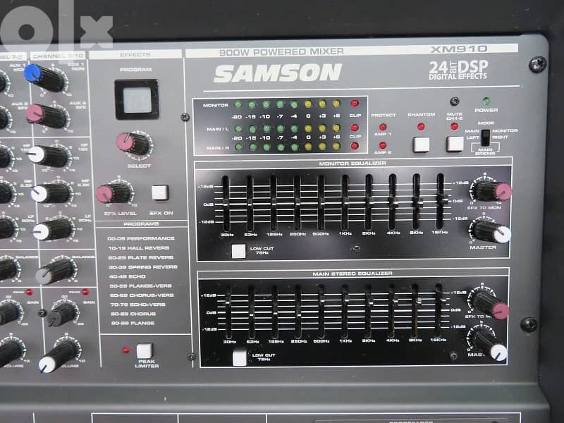 Samson powered mixer Amplifier with effects 4