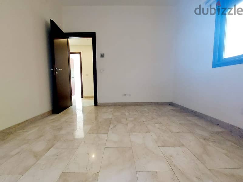 RA23-1566 Apartment in Beirut,Rawche, is now for rent,200 m,$1300 cash 2