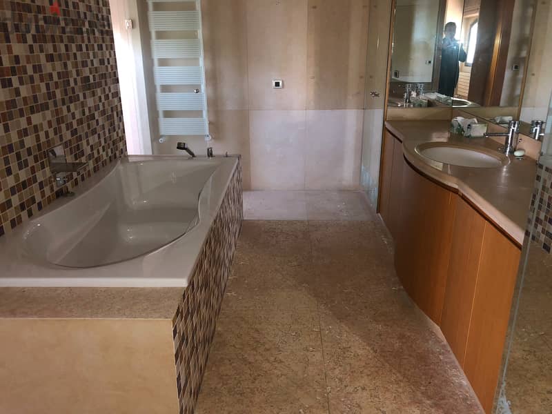 3 VILLAS IN RABIEH FOR SALE 14