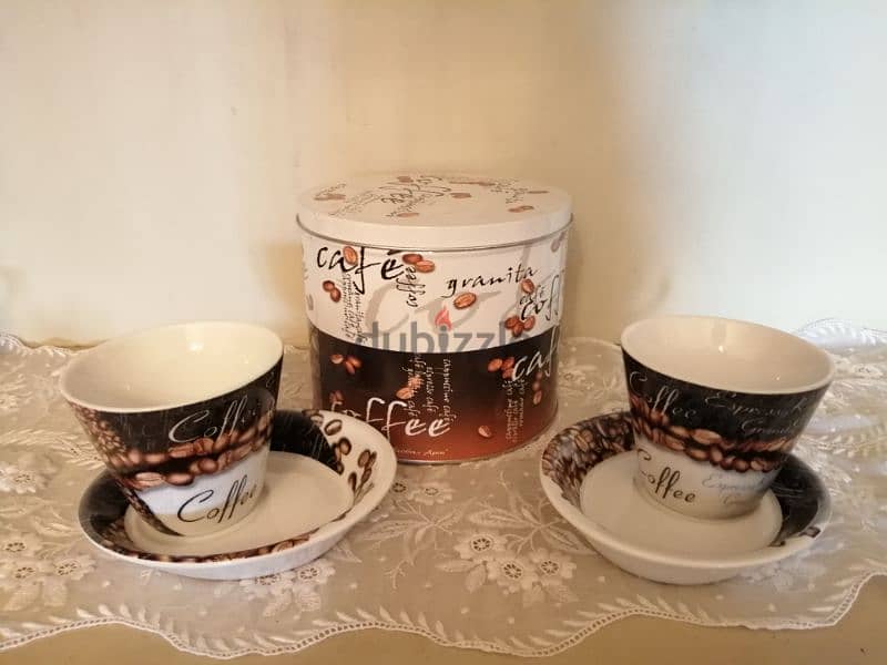 coffee porcelaine set pairs 3