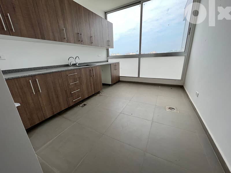 Apartment for sale in Dbayeh شقة للبيع في ضبيه 4