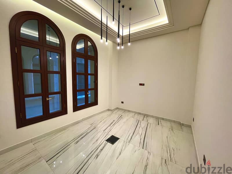 JH23-1575 Furnished office suite 180m for rent in Downtown Beirut 7
