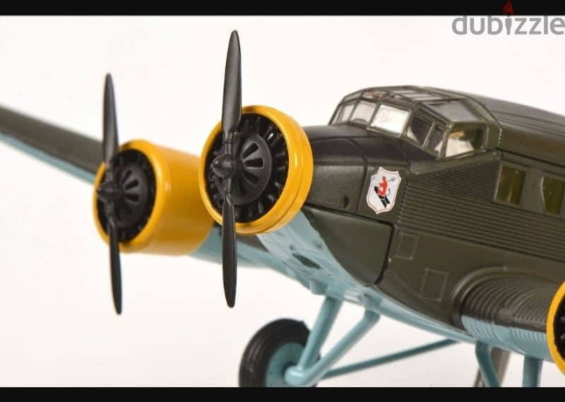 Junkers JU52/3M diecast model plane 1/72. 4