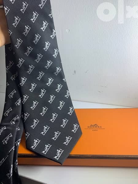 Hermes Tie *authenthic* horse robot black/white edition 2