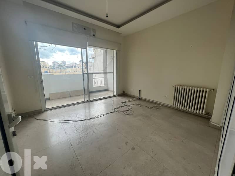 L11246- 320 SQM Apartment for Rent in Furn el Chebbak 1