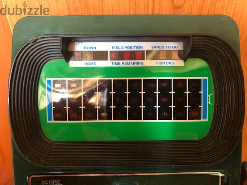 2002 Re-issue of 78 MATTEL FOOTBALL 2, works perfectly, like new 3
