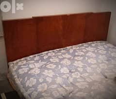 Antique bedroom 2 beds solid  wood أنتيك غرف نوم تخت عدد٢  خشب مسيف 0