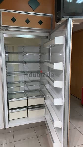 fridge encastre برّاد 2