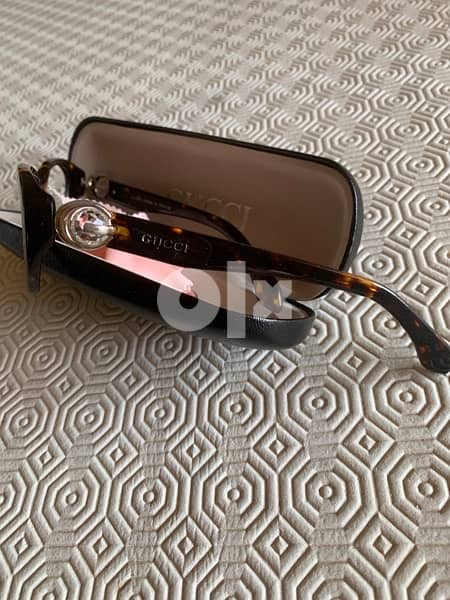 eye glasses Gucci brand . authentic 1