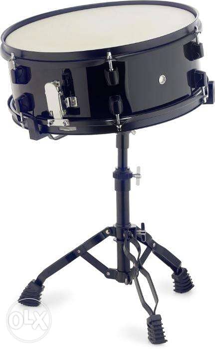 Drum set 5-piece with hardware & cymbals 3