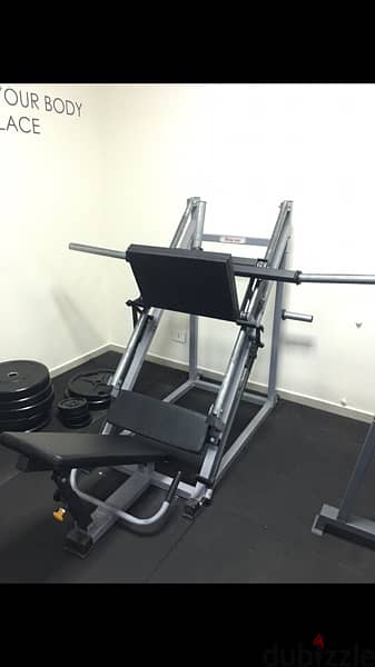 leg press used 2 months like new very good quality 70/443573 RODGE 2