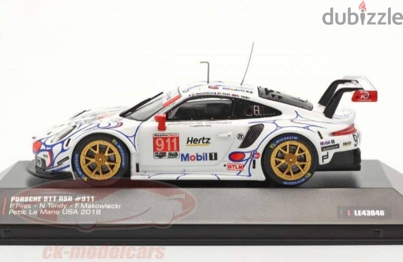 Porsche GT3 RSR #911 diecast car model 1;43. 2