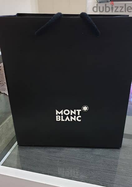 Original Genuine Mont Blanc Wallet and Pen 2