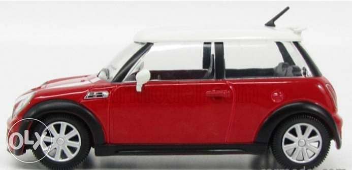 Mini Cooper S diecast car model 1:24. 1
