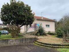 4 bedrooms House for sale in Poitiers / France - منزل للبيع في فرنسا