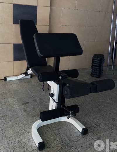 New heavy duty adjustable bench