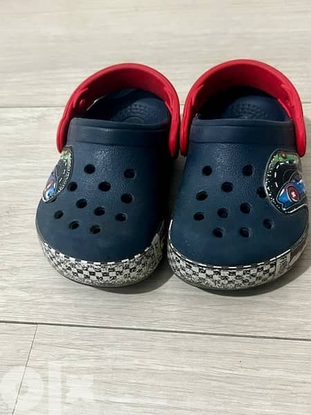 crocs kids shoes 1