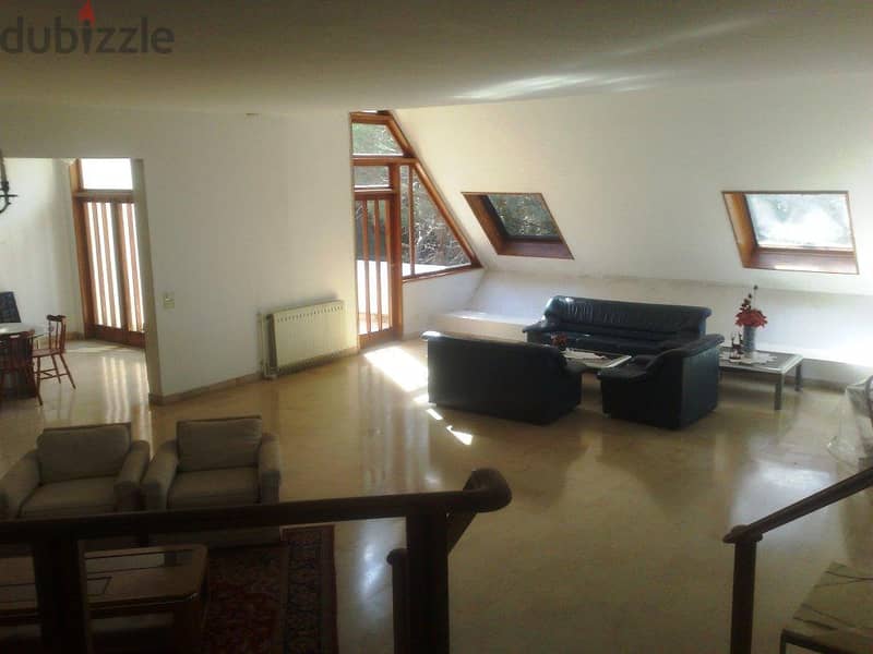 Villa for sale in Ain Saadeh with 1000 Sqm garden | Sea view 4