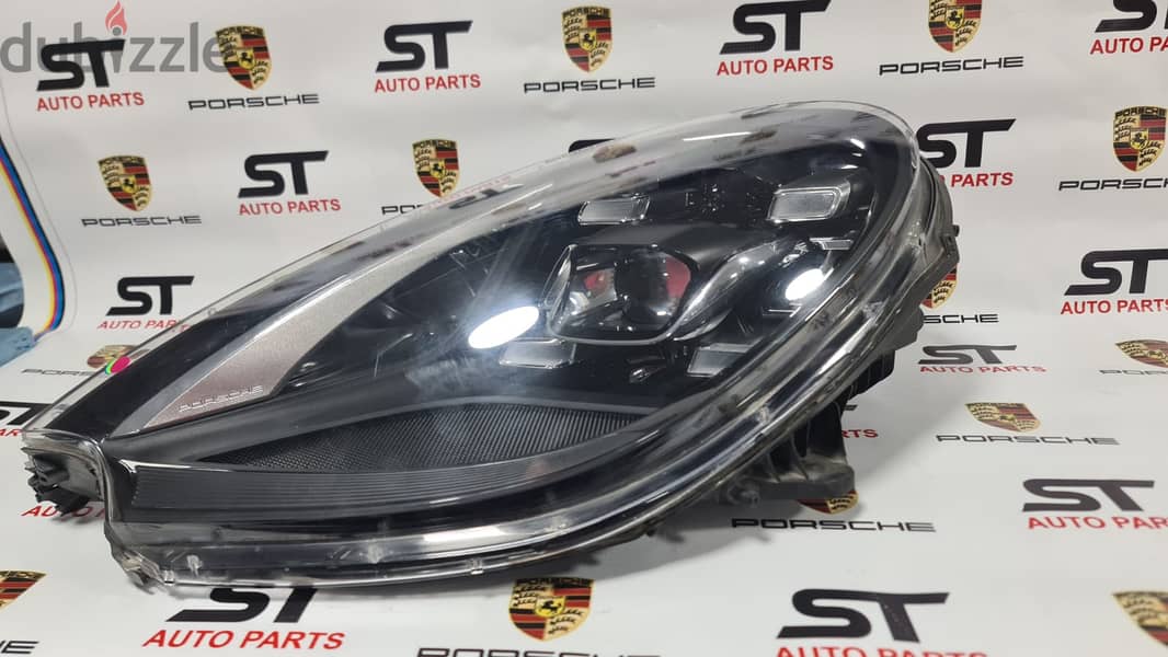 Porsche 95B Macan GTS HEADLIGHT  FULL LED 0