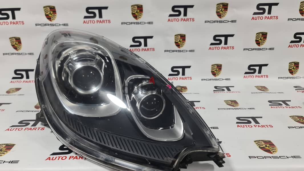 PORSCHE MACAN HEADLIGHT PDLS ORIGINAL 2