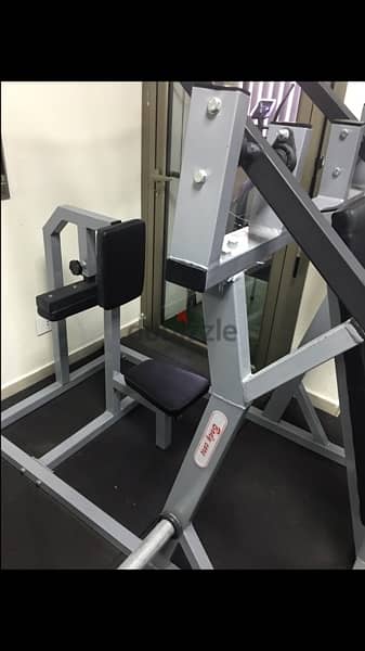 lat pull down & hummer chest like new used 2 months 70/443573 RODGE 4