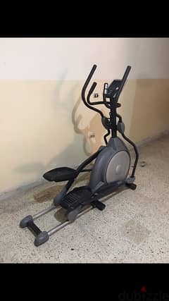 spirit elliptical for home and gym used like new 70/443573 RODGE 0