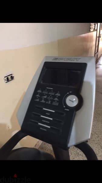 spirit elliptical for home and gym used like new 70/443573 RODGE 4