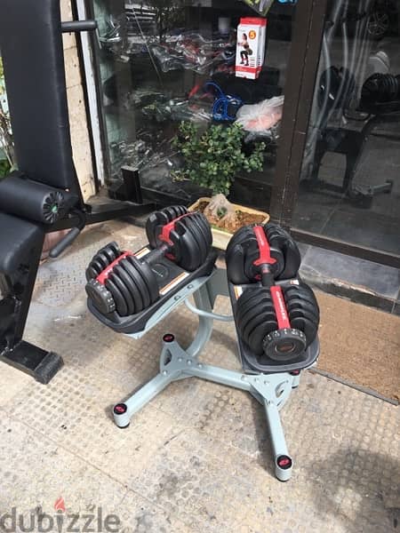 bowflex original like new with stand we have also all sports equipment 3