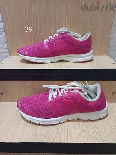 Pink Running shoes size 39