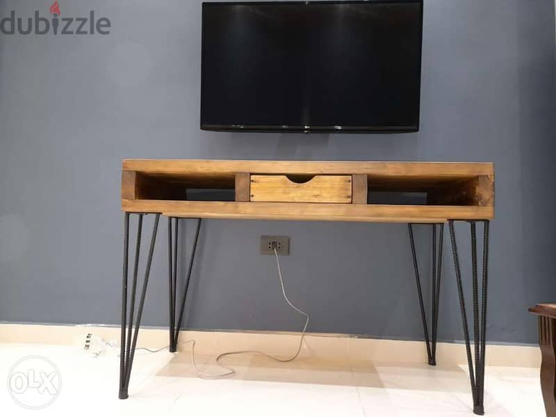 Tv unit wood creative stand ستاند تلفزيون خشب 3