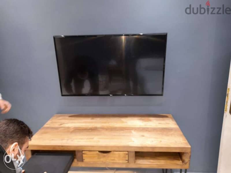 Tv unit wood creative stand ستاند تلفزيون خشب 5