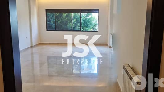 L11365-Spacious Apartment for Sale in a calm area in Sioufi, Achrafieh