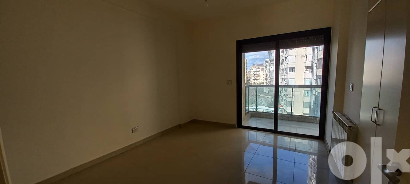 Elegant Apartment in Prestigious building شقة أنيقة في مبنى فخم 12