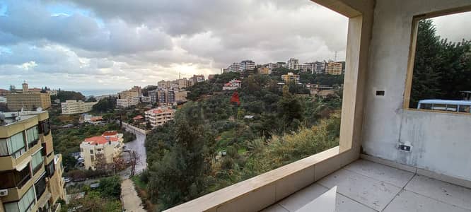 Apartment for Sale in Biakoutمنظر بحرخلاب من بياقوت من بناء حديث