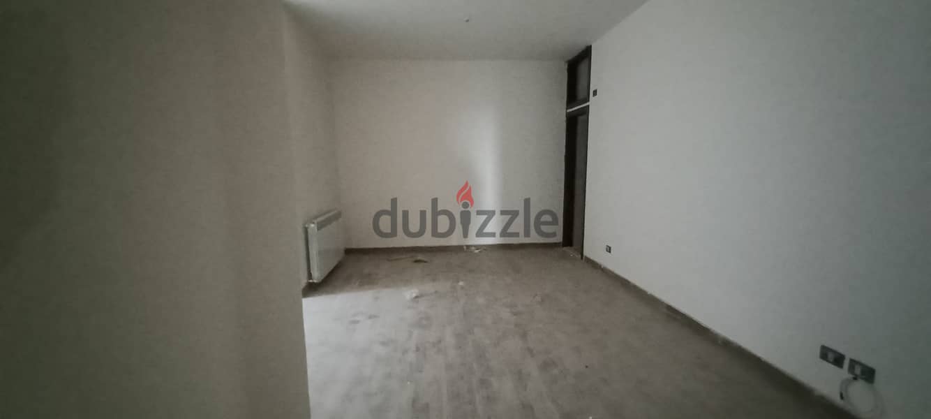 Apartment for Sale in Biakoutمنظر بحرخلاب من بياقوت من بناء حديث 16