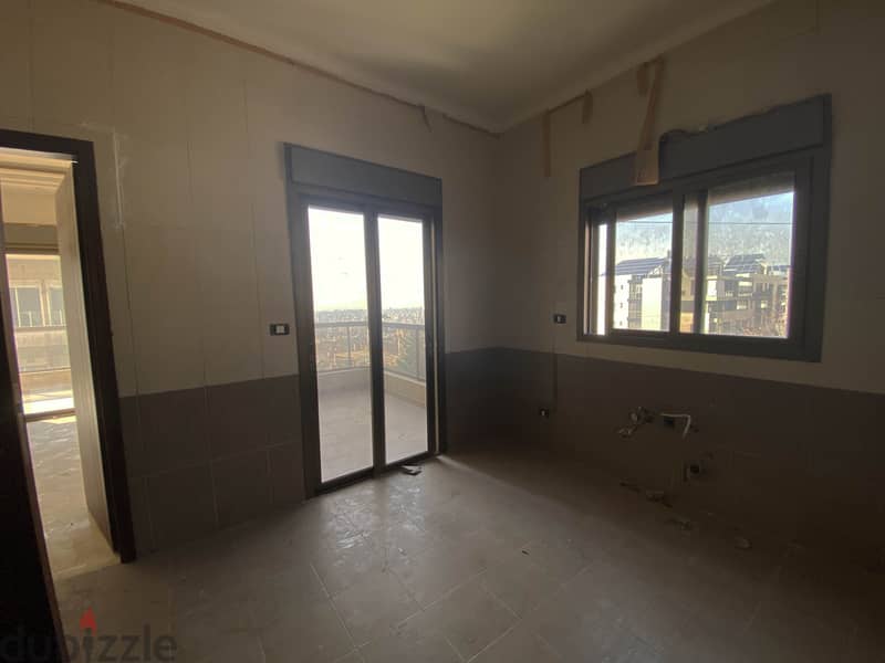 165 SQM Prime Location Apartment in Hadath, Baabda 2