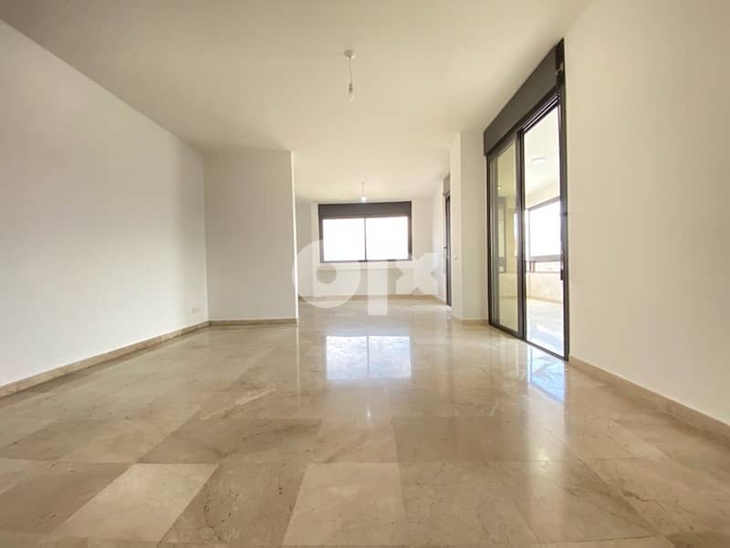 A Spacious 4 bedroom apartment with open views in Achrafieh Syoufi. 3