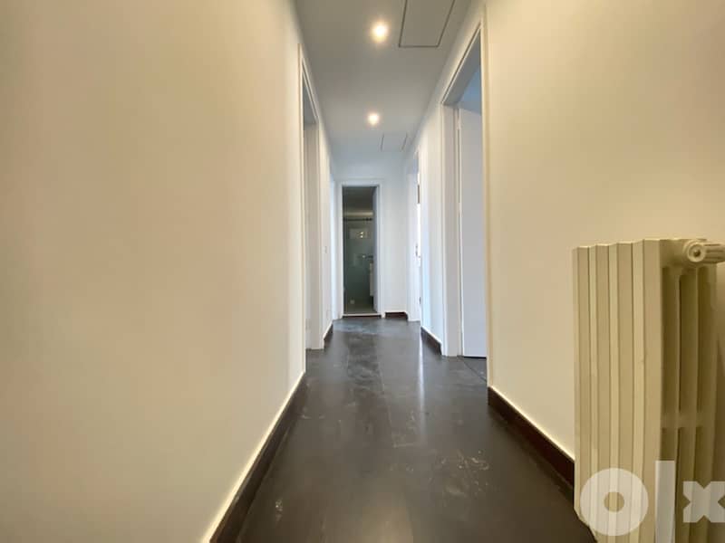 A Spacious 4 bedroom apartment with open views in Achrafieh Syoufi. 11