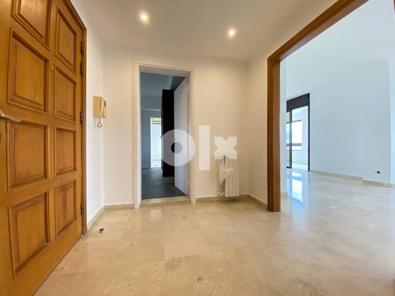 A Spacious 4 bedroom apartment with open views in Achrafieh Syoufi. 18