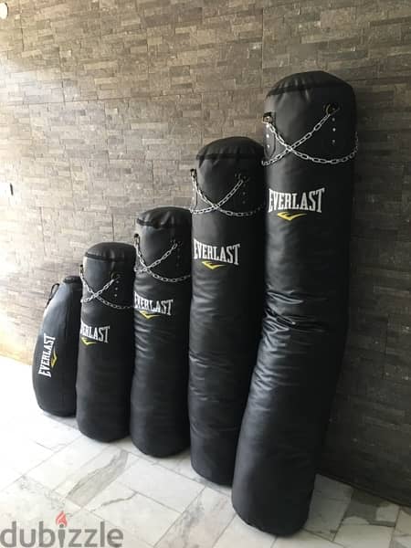 boxing bag new best quality we have also all sports equipment 1
