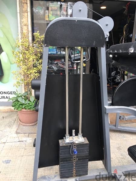 abs machine like new heavy duty we have also all sports equipment 3