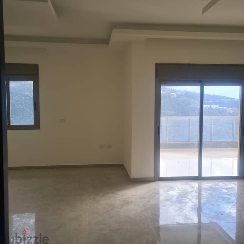 L11417-Apartment for Sale in Mastita with 75 SQM Terrace 1