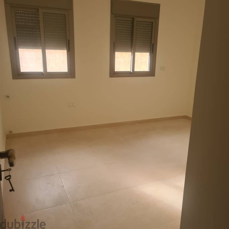L11417-Apartment for Sale in Mastita with 75 SQM Terrace 2