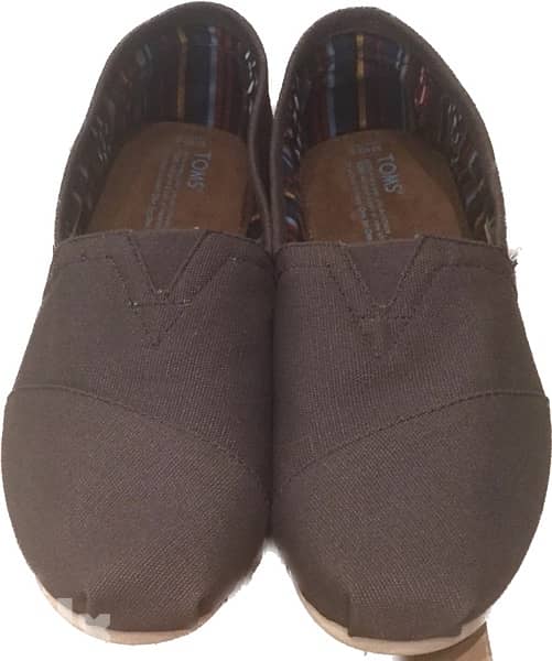 TOMS Men’s Classic Canvas Slip- On 0