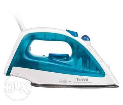 Tefal steam and dry iron 1100w max 1300w 1